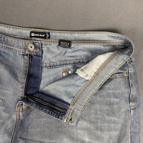 Royal Blue Jeans Mens 48X28 Relaxed Fit Blue Denim Light Wash Distressed - Picture 9 of 13